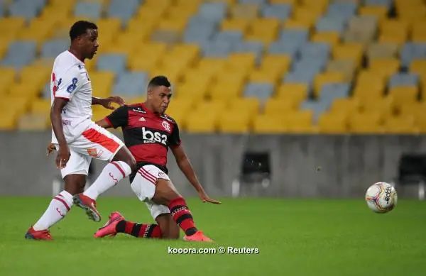 ?i=reuters%2f2020-06-19%2f2020-06-19t015748z_1913081392_rc21ch938osd_rtrmadp_3_health-coronavirus-soccer-brazil_reuters
