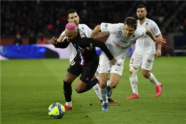 من مباراة باريس ومونبيليه