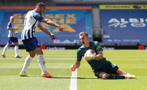 لينو لحظة سقوطه