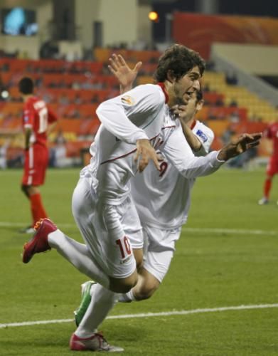 2011-01-152011-01-15t144117z_01_ac118_rtridsp_3_soccer-asian_reuters
