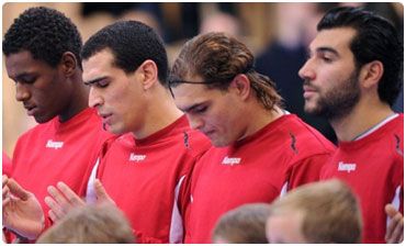 لاعبي منتخب تونس قبل انطلاق اللقاء