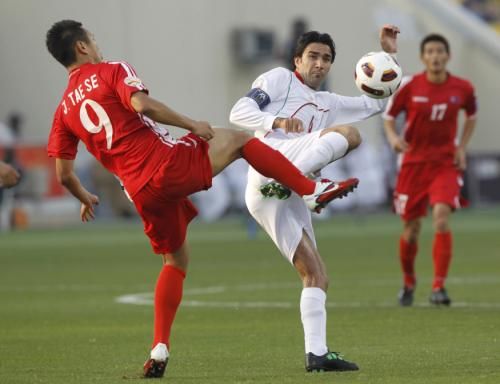 2011-01-152011-01-15t134040z_01_ac108_rtridsp_3_soccer-asian_reuters