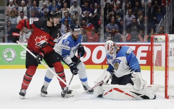 2019-05-26t203605z_1157004135_up1ef5q1l85fc_rtrmadp_3_hockey-world_reuters