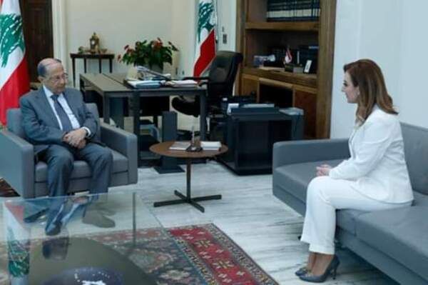 من الاجتماع