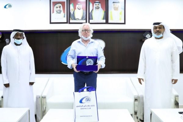 شايفر خلال التكريم
