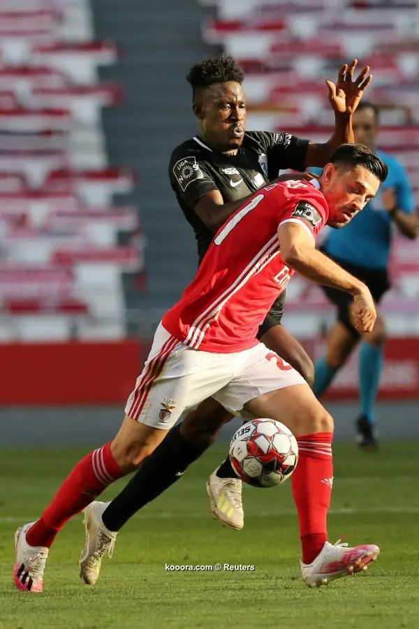 ?i=reuters%2f2020-06-23%2f2020-06-23t185925z_751401076_rc26fh9crp2r_rtrmadp_3_soccer-portugal-slb-scl_reuters