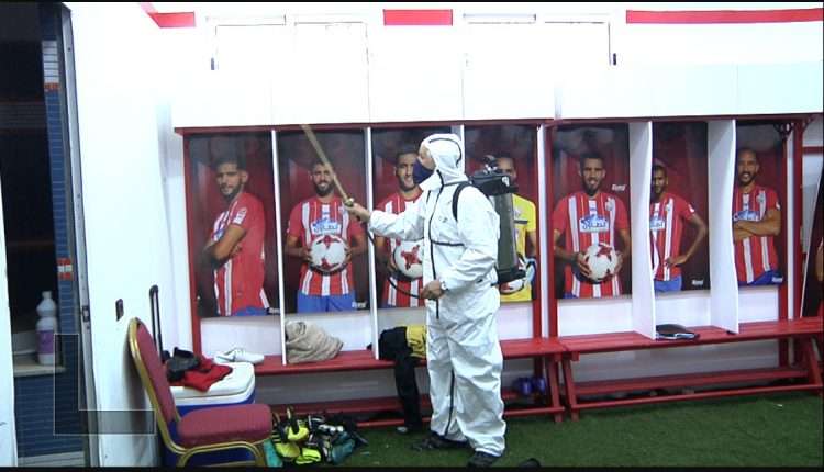 تعقيم ملعب سانية الرمل