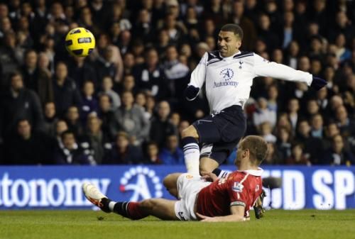 2011-01-162011-01-16t170955z_01_awi09_rtridsp_3_soccer-england_reuters