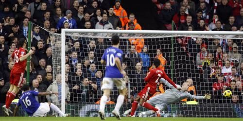 2011-01-162011-01-16t163810z_01_dst18_rtridsp_3_soccer-england_reuters
