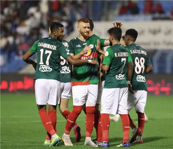 لاعبو الاتفاق 