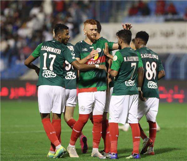 لاعبو الاتفاق 