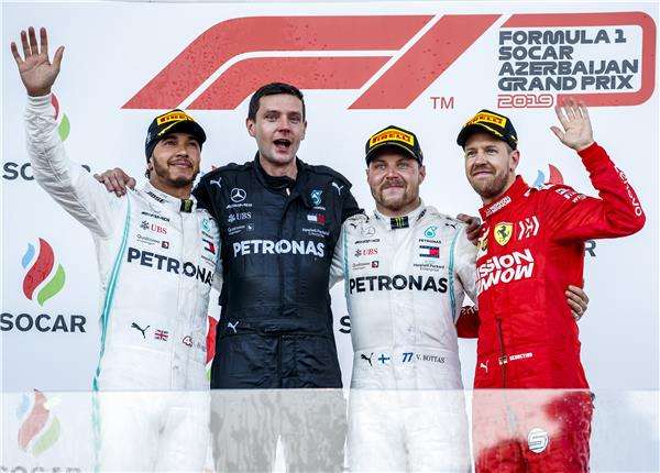  لويس هاميلتون