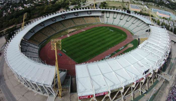 ملعب ماريو ألبرتو كيمبيس