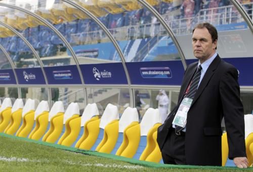 2011-01-142011-01-14t133721z_01_ac203_rtridsp_3_soccer-asian_reuters