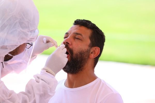 جانب من الفحوصات