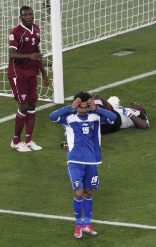 2011-01-162011-01-16t171849z_01_ac608_rtridsp_3_soccer-asian_reuters