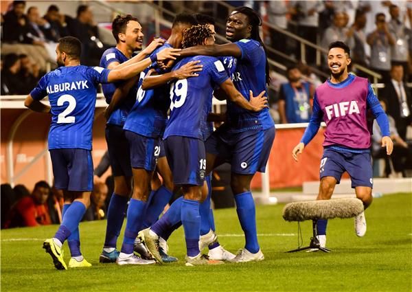 لاعبو الهلال