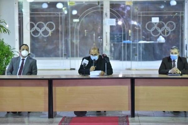 من الاجتماع
