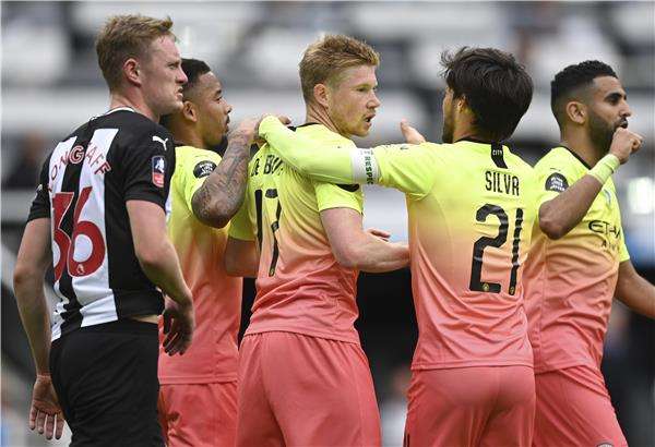 لاعبو مانشستر سيتي 