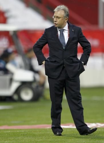 2011-01-172011-01-17t141205z_01_ac720_rtridsp_3_soccer-asian_reuters