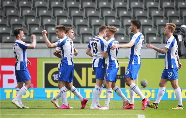 لاعبو هيرتا برلين