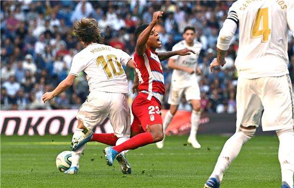 غرناطة وريال مدريد