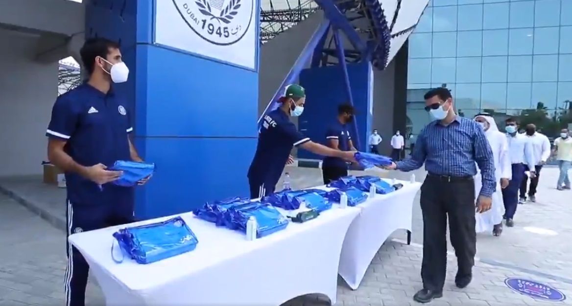 نجوم النصر خلال المبادرة