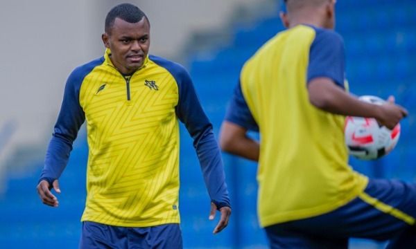 ساندرو مانويل