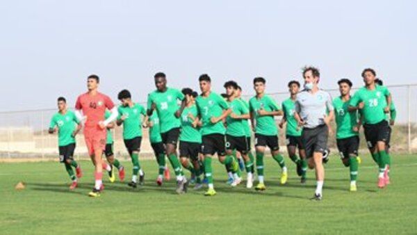 تدريبات الأخضر الشاب