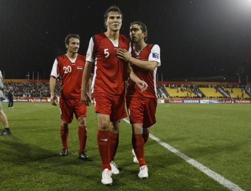 2011-01-172011-01-17t162210z_01_ac948_rtridsp_3_soccer-asian_reuters