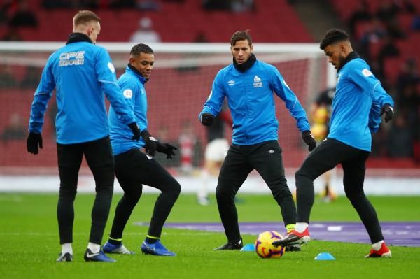  رمضان صبحي مع هيديرسفيلد - أرشيفية