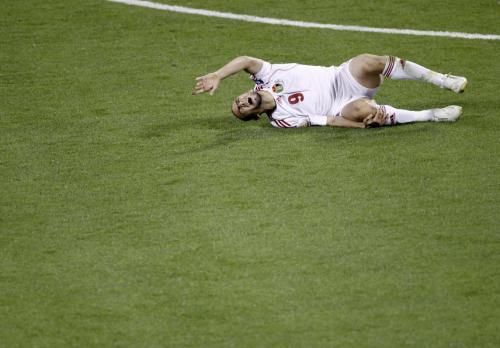 2011-01-132011-01-13t145714z_01_ac524_rtridsp_3_soccer-asian_reuters