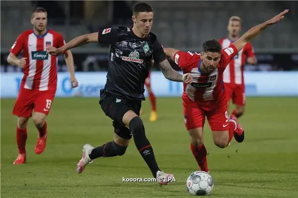 ?i=epa%2fsoccer%2f2020-07%2f2020-07-06%2f2020-07-06-08531196_epa