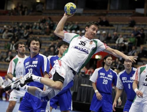 2011-01-182011-01-18t170341z_01_hnd625_rtridsp_3_handball_reuters
