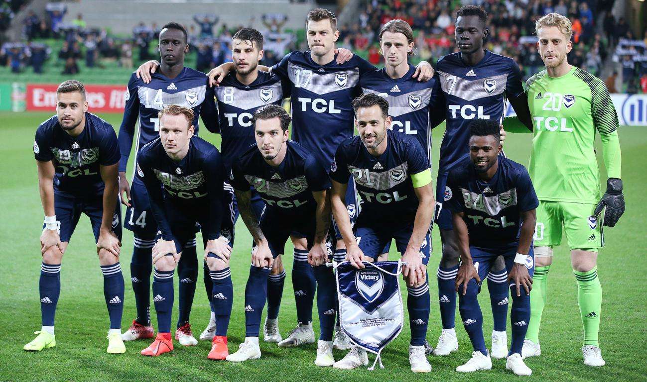 لاعبو ملبورن فيكتوري