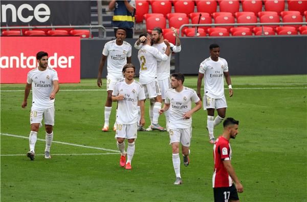 لاعبو ريال مدريد 