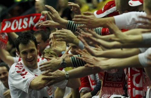 2011-01-182011-01-18t191205z_01_hnd314_rtridsp_3_handball_reuters