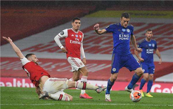 فاردي أمام آرسنال