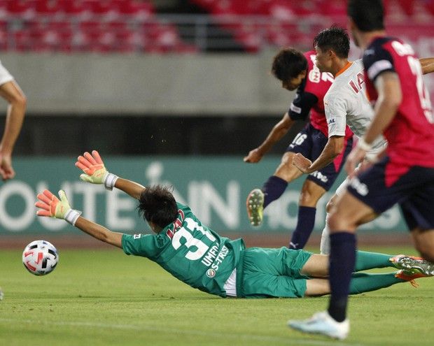 سيريزو أوساكا وشيميزو إس بالس