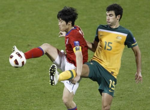 2011-01-142011-01-14t145923z_01_ac225_rtridsp_3_soccer-asian_reuters