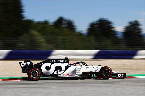 من التجارب السابقة