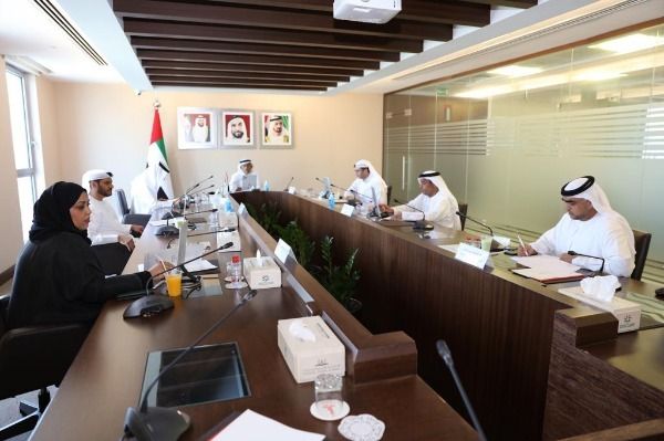 من الاجتماع