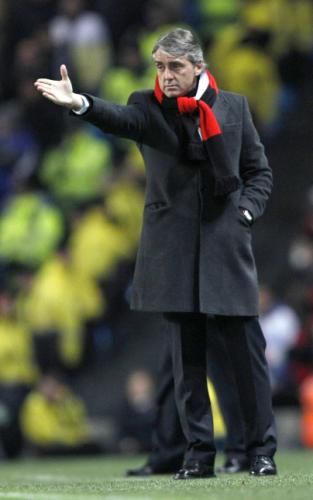 2011-01-182011-01-18t221625z_01_dst11_rtridsp_3_soccer-england-cup_reuters