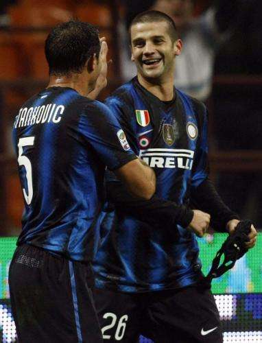 2011-01-192011-01-19t213033z_01_aga111_rtridsp_3_soccer-italy_reuters