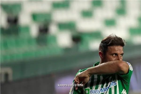 ?i=epa%2fsoccer%2f2020-07%2f2020-07-16%2f2020-07-16-08550784_epa