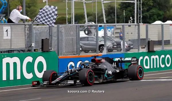 ?i=reuters%2f2020-07-19%2f2020-07-19t145359z_1648345006_rc2ewh9aj3v7_rtrmadp_3_motor-f1-hungary_reuters