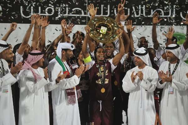 احتفالية الوحدة بالتتويج بدرع الدوري منذ 10 سنوات