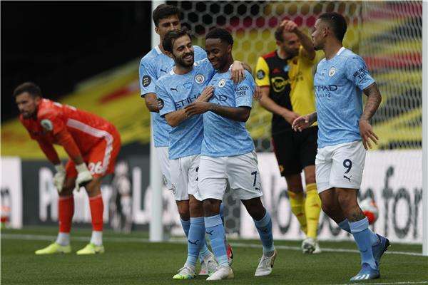 فرحة لاعبي مانشستر سيتي