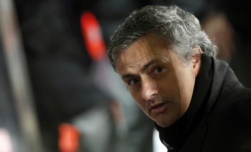 مورينيو اثناء مباراة ريال مدريد امام اتلتيكو في كاس ملك اسبانيا يوم أمس