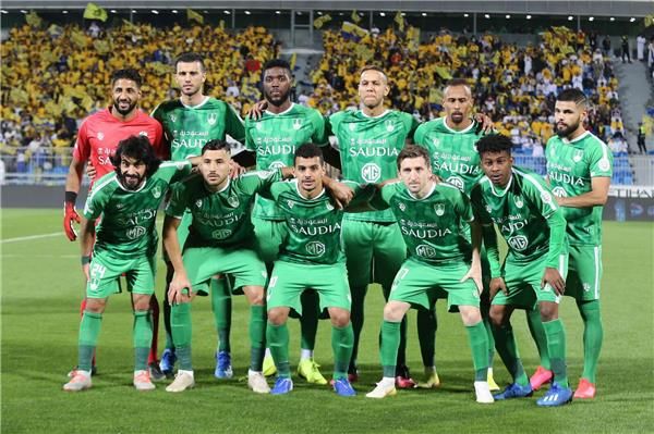 لاعبو أهلي جدة